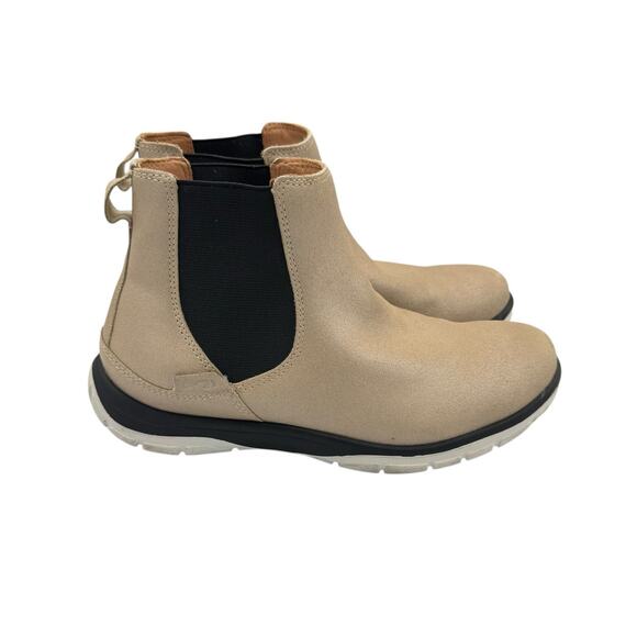 Strive Chelsea Neutral Tan Silver Sheen Pull On Lightweight Comfort Ankle Boots - Picture 5 of 12